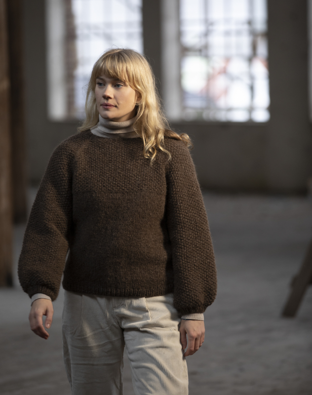 "Tabitta" Genser - Viking Design 2206-4 Kit - XS-XXXL - Viking Alpaca Bris, fra Viking