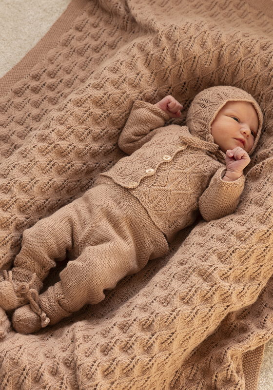 &quot;veslemøy&quot; Sæt Jakke Buks Sokker Kyse Viking Design 2417 Kit Mdr Viking Trend Merino Petite Fra Viking