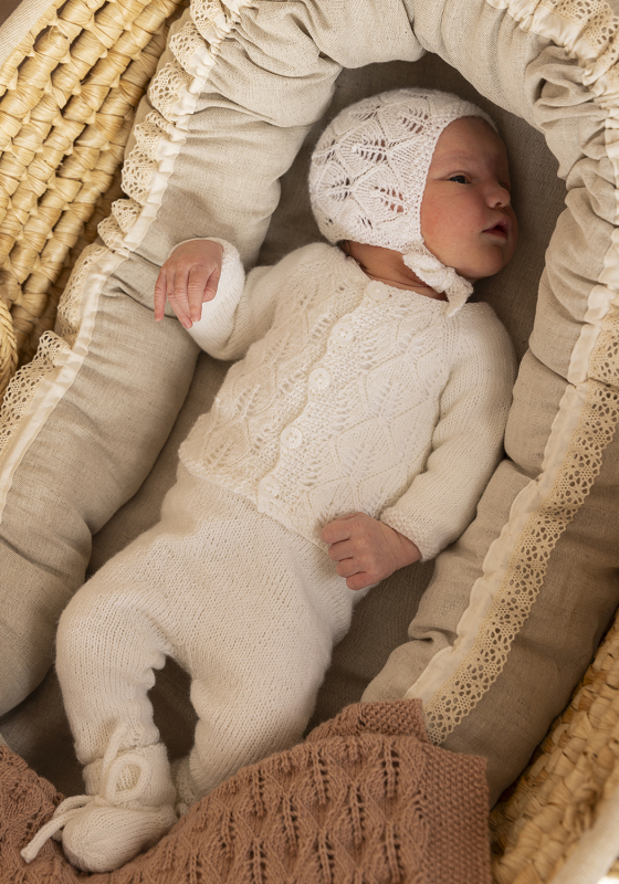 "veslemøy" Sæt Jakke Buks Sokker Og Kyse Viking Design 2417-1b Kit 0 24 Mdr Viking Trend Merino Petite Fra Viking