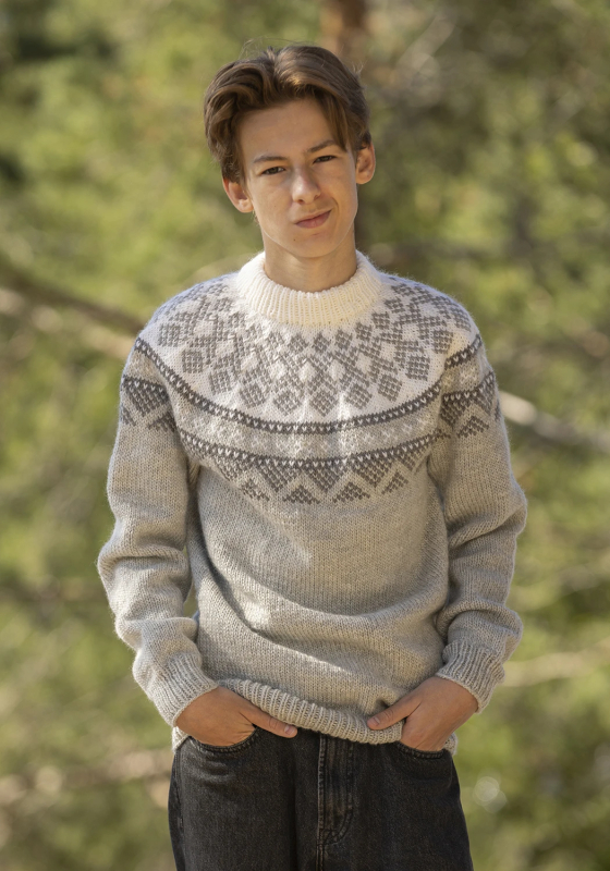 "Harda" genser- Viking Design 2330-10 Kit - XS-XXL - Viking Wool, fra Viking