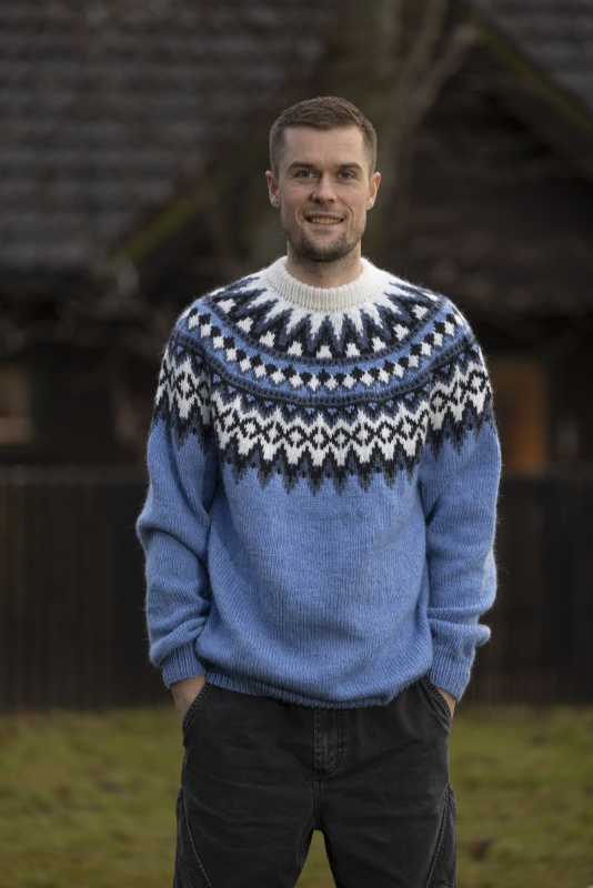 "Blåtop" genser - Viking Design 2502-13 Kit - XS-XXL - Viking Wool, fra Viking