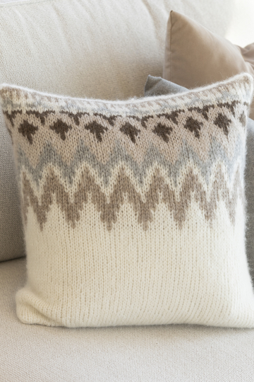 Kathrine Pude - Viking Design 2427-7 Kit - 45 x 45 cm - Viking Alpaca Bris