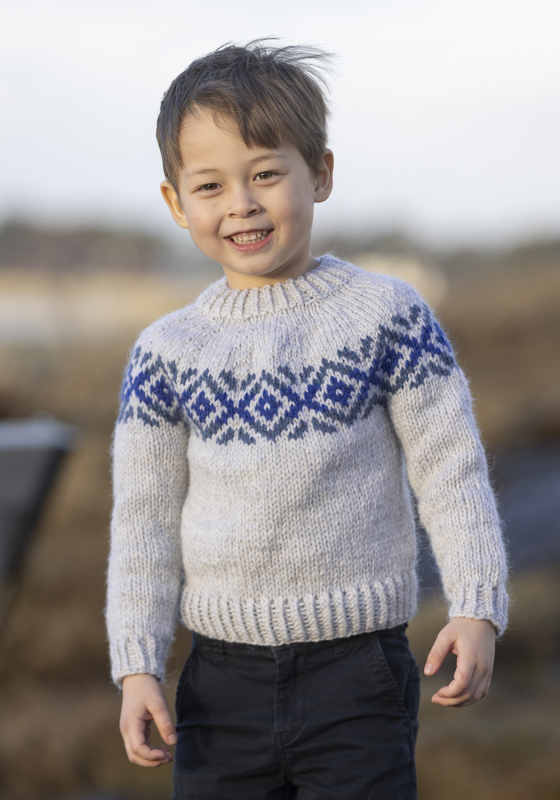 "Caligo" Genser - Viking Design 2407-5B Kit - 2 - 12 år - Viking Hobbygarn, fra Viking