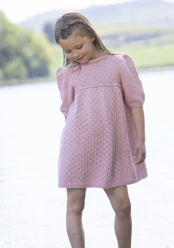 Maijas Kjole - Viking Design 2325-1 Kit - 2 - 12 år - Viking Bjørk, fra Viking