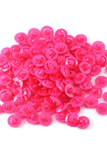 Lyserød smily face plastikknap med, 15 mm