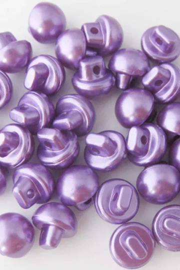 Lilla champignon plastikknap, 10 mm