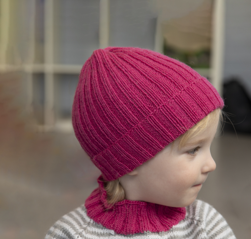 Ruffen Hue - Viking Design 2110-4 Kit - 2 - 12 år - Viking Frøya, fra Viking