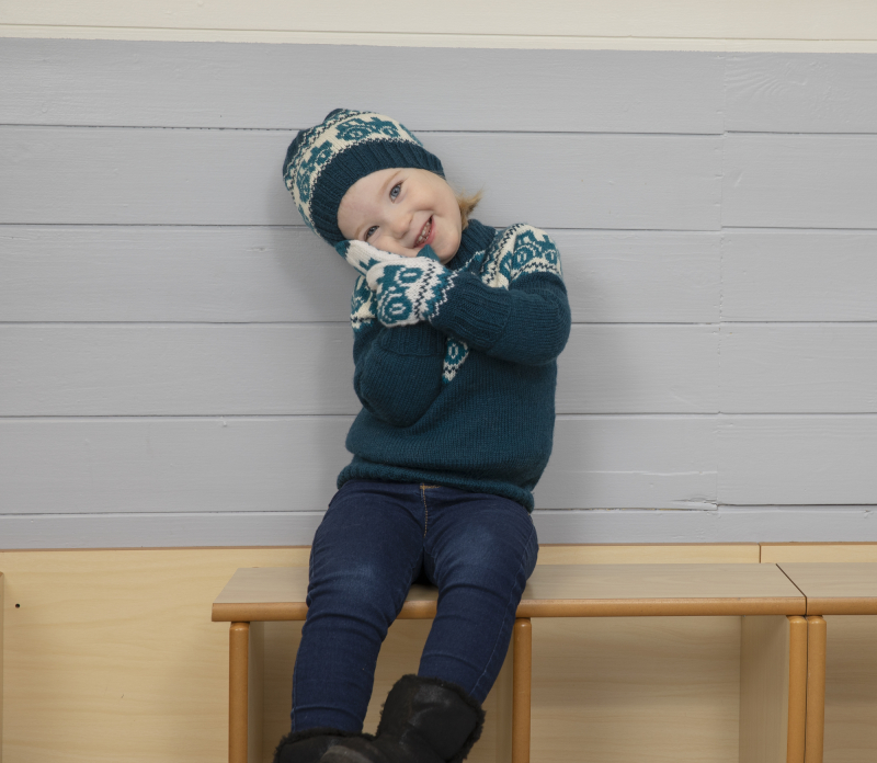 Traktor Hue og vanter - Viking Design 2110-6A Kit - 2 - 12 år - Viking Frøya, fra Viking