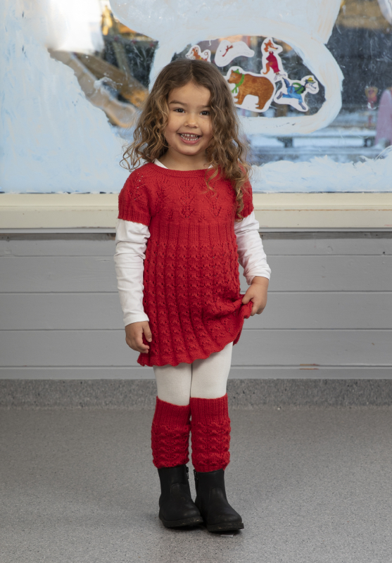 Tornerose Tunika og benvarmer - Viking Design 2110-11 Kit - 2 - 12 år - Viking Frøya, fra Viking