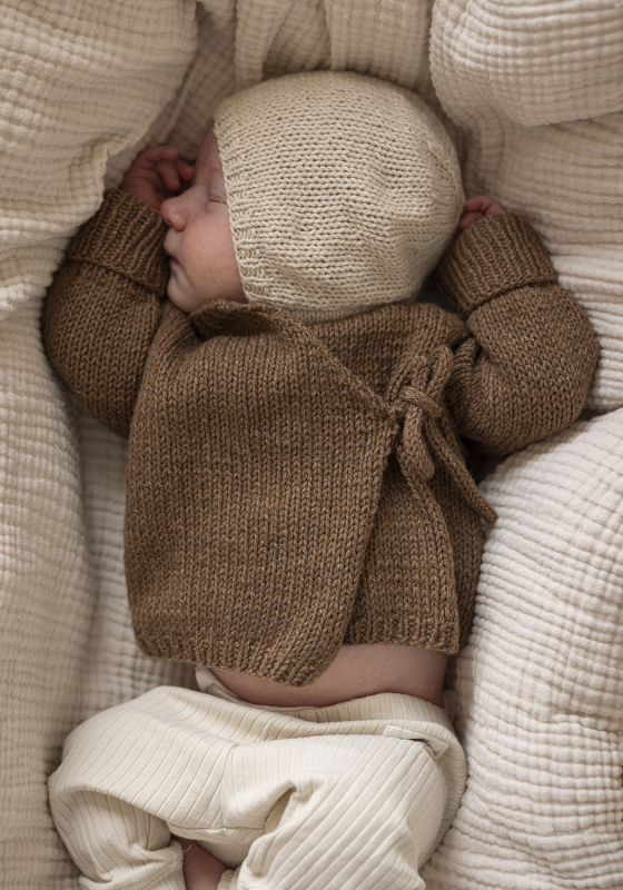 "Bamsebo" Omslagsjakke og kyse - Viking Design SEC 12-4A Kit - 1 - 24 mdr - Viking cashmere silk, fra Viking